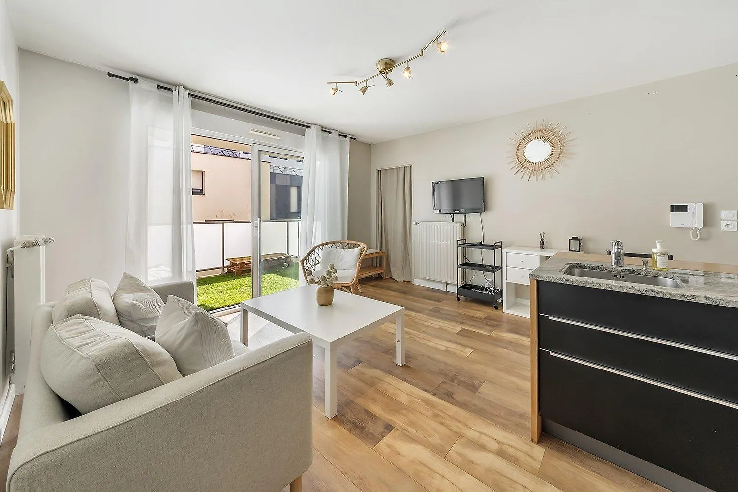 Apartment Vauban - Appartement Au Calme - Parking/Terrasse Rennes