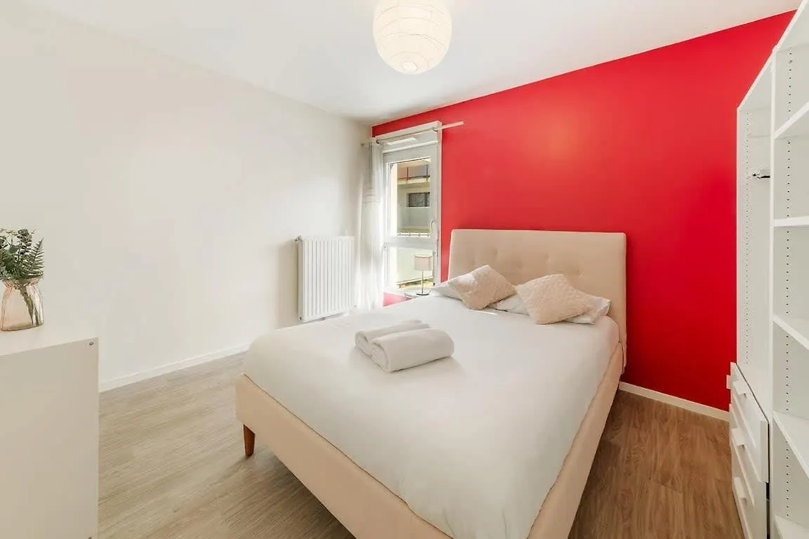 Vauban - Appartement Au Calme - Parking/Terrasse 렌